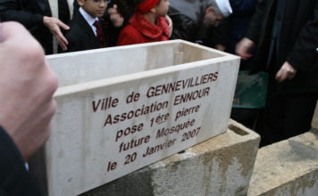 Plus 400 personnes pour la pose de la 1ere pierre de la mosquée de Gennevilliers